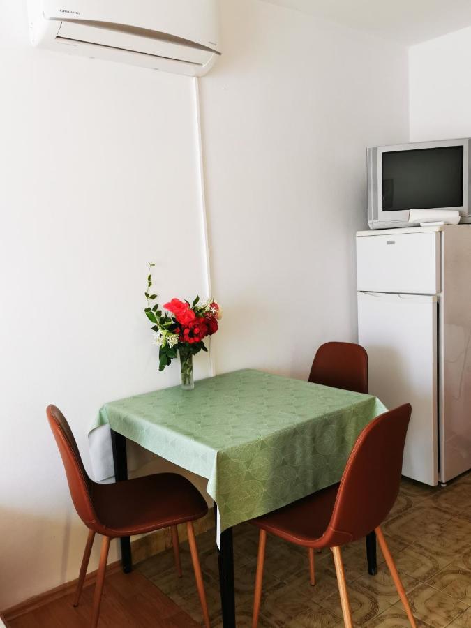 Apartment Dasek Ii, Nijvice Zewnętrze zdjęcie